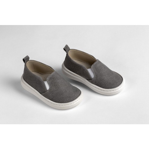 papoutsi-perpathmatos-everkid-531P